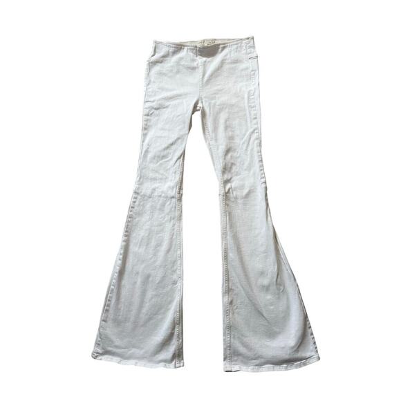FREE PEOPLE White Flare Woman's Jeans/Pants size 28 - Picture 1 of 10